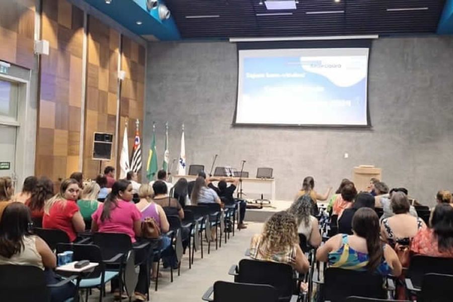 “Compartilhando Boas Práticas" traz troca de ideias entre profissionais da Educação